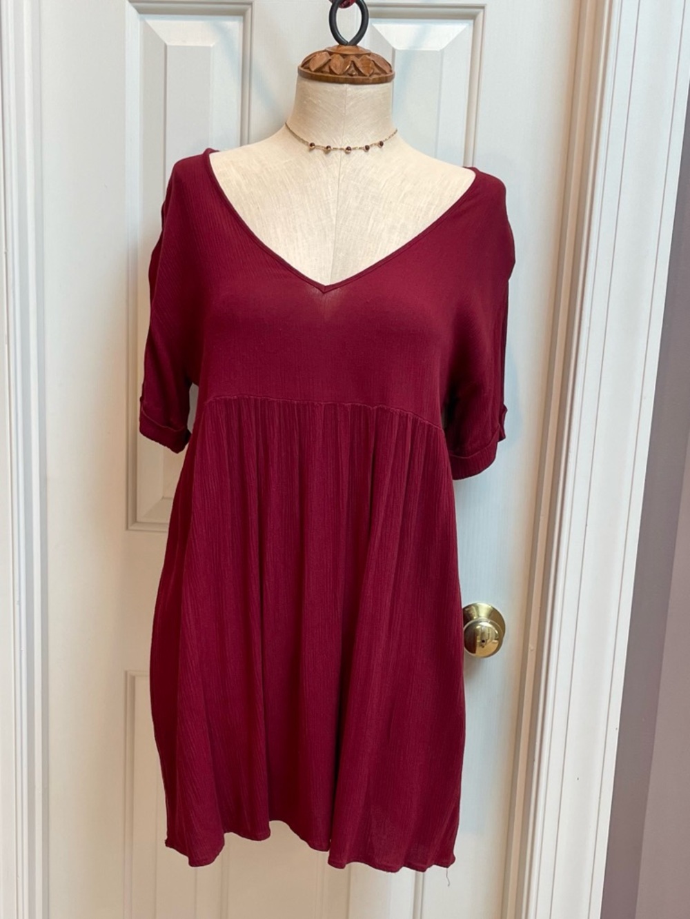 Women’s V-Neck Mini Dress in Burgundy